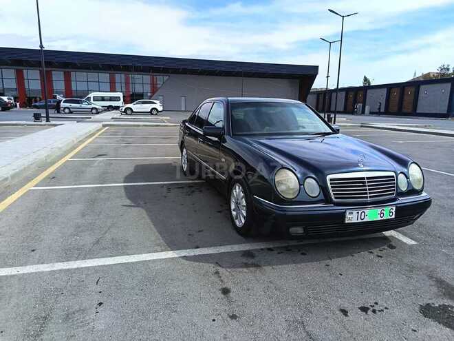 Mercedes E 230 1996, 298,471 km - 2.3 l - Bakı