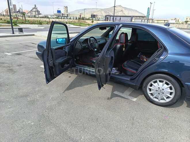 Mercedes E 230 1996, 298,471 km - 2.3 l - Bakı