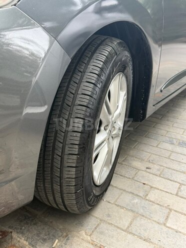 Honda Insight 2009, 371,452 km - 1.3 л - Mingəçevir