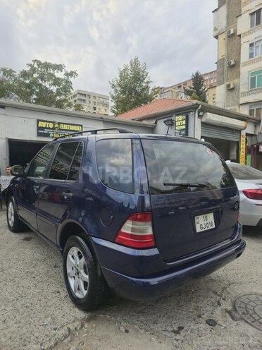 Mercedes ML 320 2001, 182,000 km - 3.2 л - Bakı