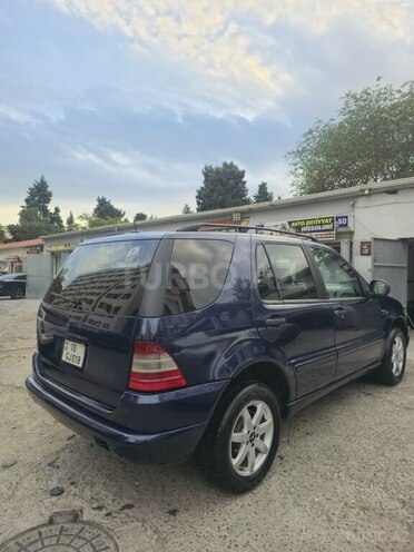 Mercedes ML 320 2001, 182,000 km - 3.2 л - Bakı