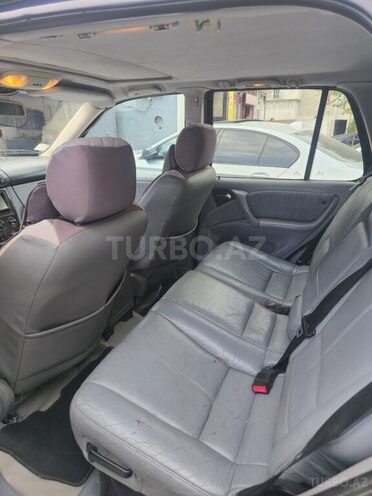 Mercedes ML 320 2001, 182,000 km - 3.2 л - Bakı