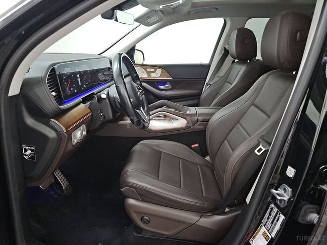 Mercedes GLS 450 4MATIC 2023, 63,109 km - 3.0 l - Bakı