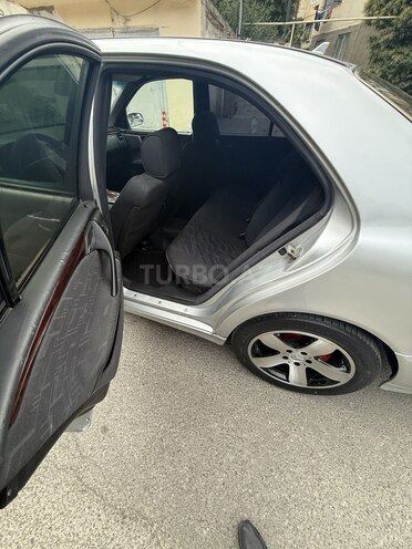Mercedes E 220 2000, 346,484 km - 2.2 l - Bakı