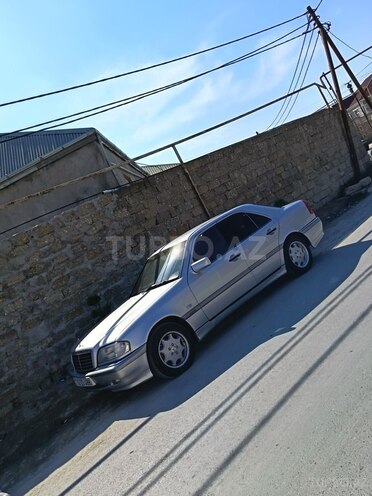 Mercedes C 180 1995, 999,000 km - 1.8 л - Bakı