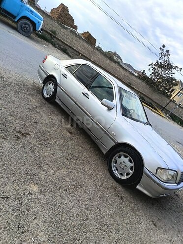Mercedes C 180 1995, 999,000 km - 1.8 л - Bakı