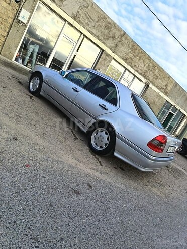 Mercedes C 180 1995, 999,000 km - 1.8 л - Bakı