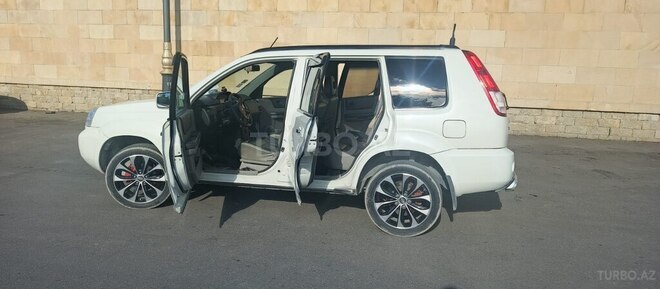 Nissan X-Trail 2005, 236,000 km - 2.0 л - Bakı