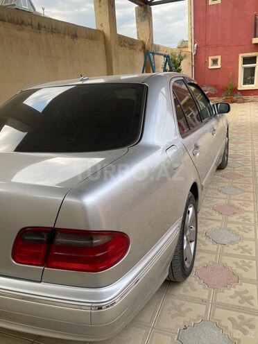 Mercedes E 320 2000, 410,000 km - 3.2 л - Bakı