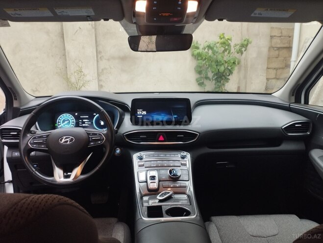Hyundai Santa Fe 2023, 17,000 km - 1.6 l - Bakı