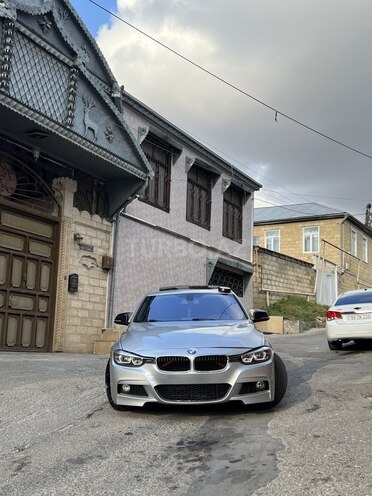 BMW 330 2015, 310,000 km - 2.0 l - Şamaxı