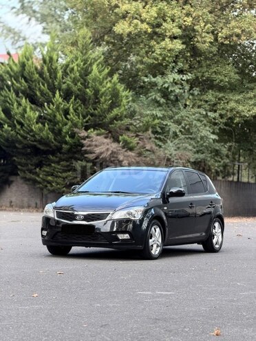 Kia Ceed 2010, 245,000 km - 1.4 l - İsmayıllı