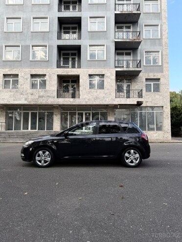 Kia Ceed 2010, 245,000 km - 1.4 l - İsmayıllı