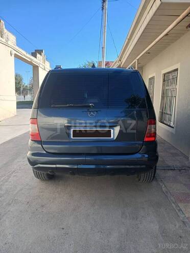 Mercedes ML 270 2003, 402,000 km - 2.7 l - Bakı
