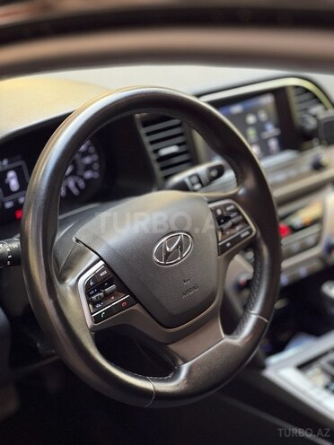 Hyundai Elantra 2018, 148,060 km - 2.0 l - Bakı