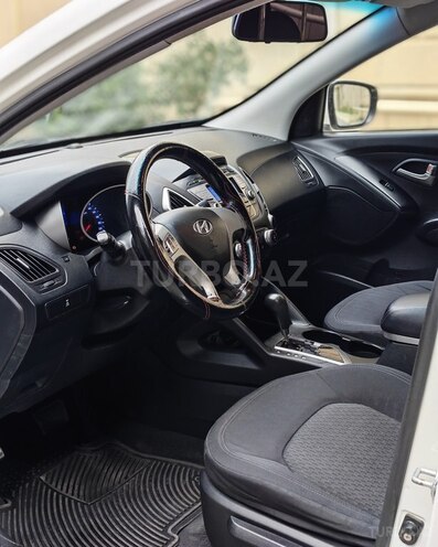 Hyundai ix35 2012, 252,000 km - 2.0 l - Bakı