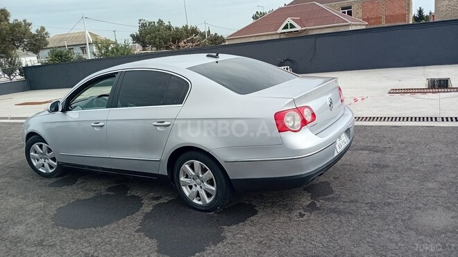 Volkswagen Passat 2005, 317,000 km - 2.0 l - Bakı