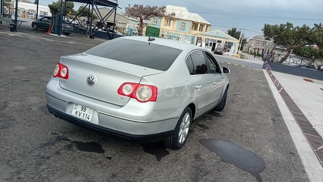 Volkswagen Passat 2005, 317,000 km - 2.0 l - Bakı