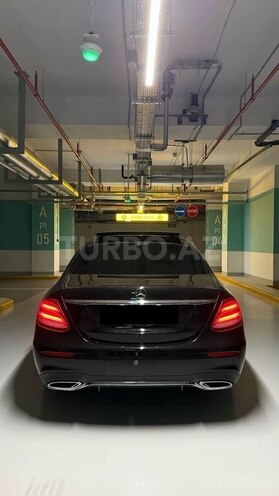 Mercedes E 220 d 2019, 97,000 km - 2.0 l - Bakı