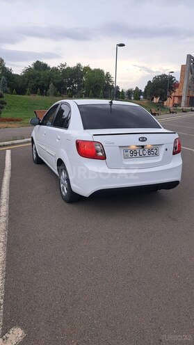 Kia Rio 2010, 197,555 km - 1.4 l - Gəncə