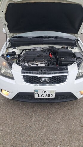 Kia Rio 2010, 197,555 km - 1.4 l - Gəncə