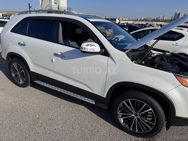 Kia Sorento 2011, 335,000 km - 2.0 л - Bakı