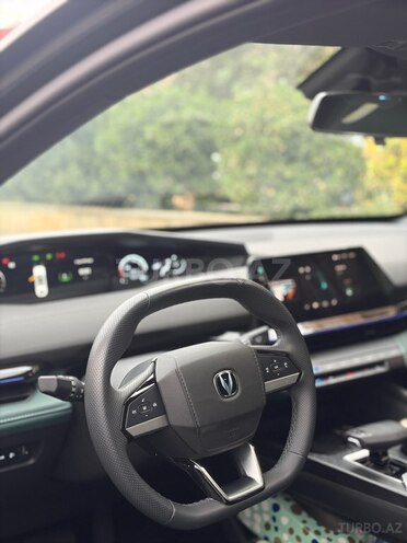 Changan  2025, 9,161 km - 1.5 л - Bakı