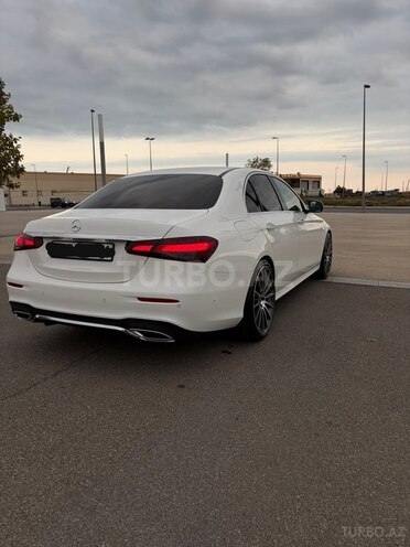 Mercedes E 220 d 4MATIC 2020, 118,000 km - 2.0 l - Bakı