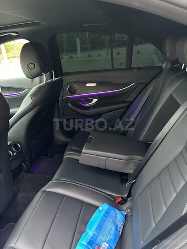 Mercedes E 220 d 4MATIC 2020, 118,000 km - 2.0 l - Bakı