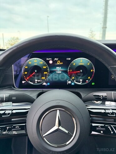 Mercedes E 220 d 4MATIC 2020, 118,000 km - 2.0 l - Bakı