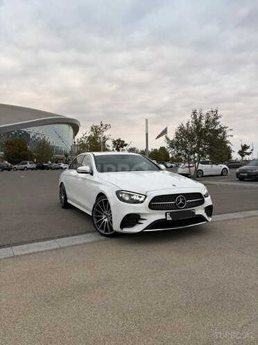 Mercedes E 220 d 4MATIC 2020, 118,000 km - 2.0 l - Bakı