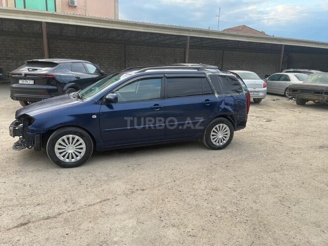 Toyota Corolla 2005, 263,313 km - 1.4 л - Bakı