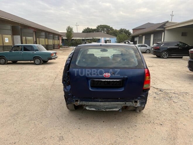 Toyota Corolla 2005, 263,313 km - 1.4 л - Bakı