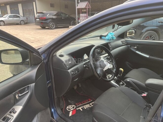 Toyota Corolla 2005, 263,313 km - 1.4 л - Bakı