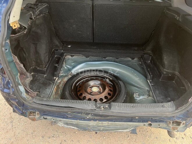 Toyota Corolla 2005, 263,313 km - 1.4 л - Bakı
