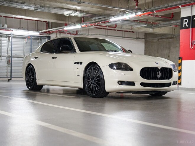Maserati Quattroporte 2011, 137,000 km - 4.7 l - Bakı