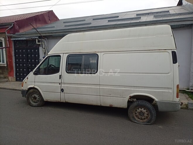 Ford Transit 1997, 325,900 km - 2.4 l - Quba