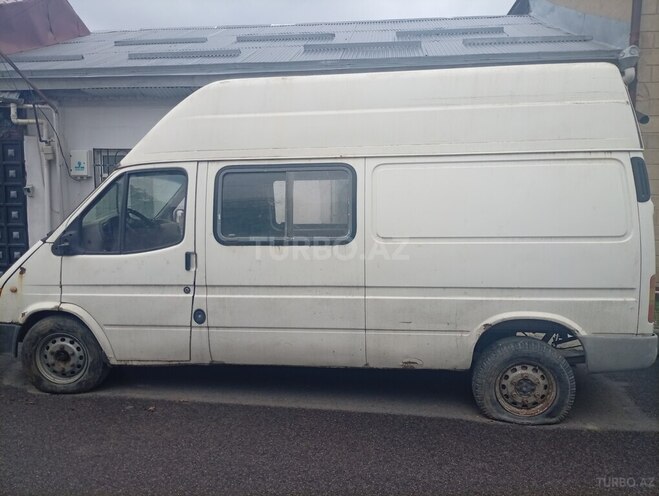 Ford Transit 1997, 325,900 km - 2.4 l - Quba