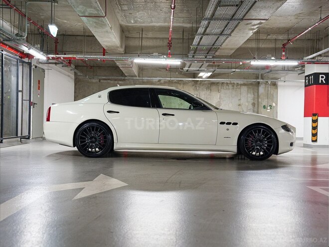 Maserati Quattroporte 2011, 137,000 km - 4.7 l - Bakı