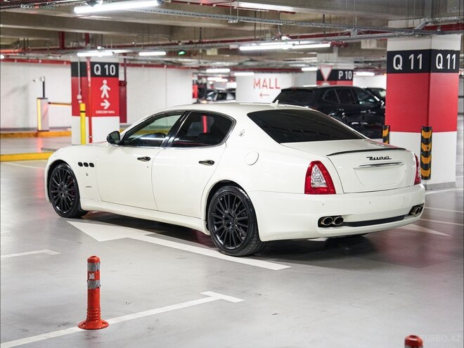 Maserati Quattroporte 2011, 137,000 km - 4.7 l - Bakı