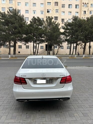 Mercedes E 220 2015, 230,000 km - 2.1 l - Sumqayıt