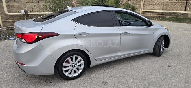 Hyundai Elantra 2014, 142,427 km - 1.8 l - Bakı