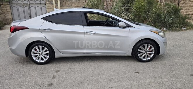 Hyundai Elantra 2014, 142,427 km - 1.8 l - Bakı
