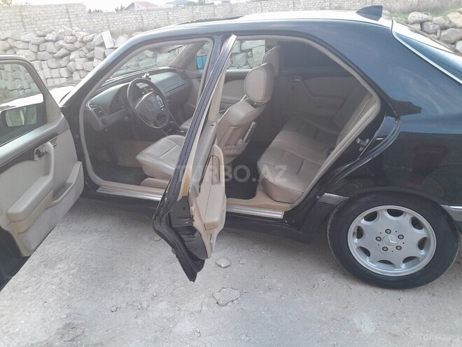 Mercedes C 220 1996, 390,000 km - 2.2 l - Bakı