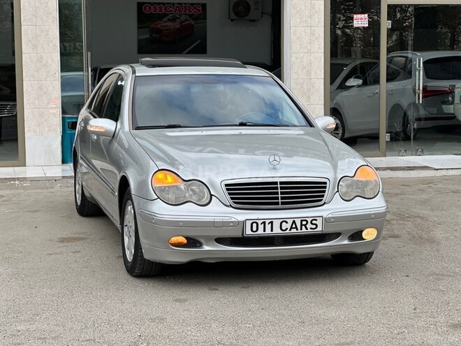 Mercedes C 200 2002, 284,642 km - 2.0 л - Bakı