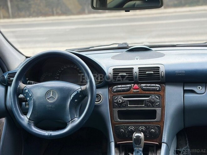 Mercedes C 200 2002, 284,642 km - 2.0 л - Bakı