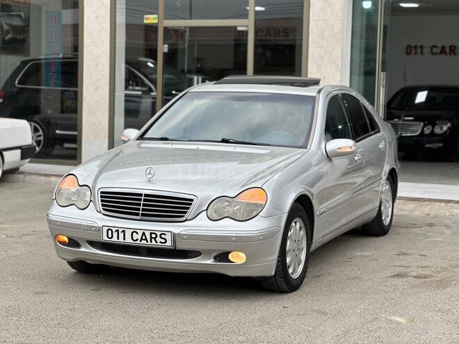 Mercedes C 200 2002, 284,642 km - 2.0 л - Bakı