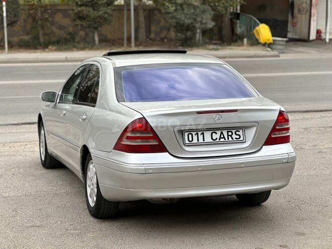 Mercedes C 200 2002, 284,642 km - 2.0 л - Bakı