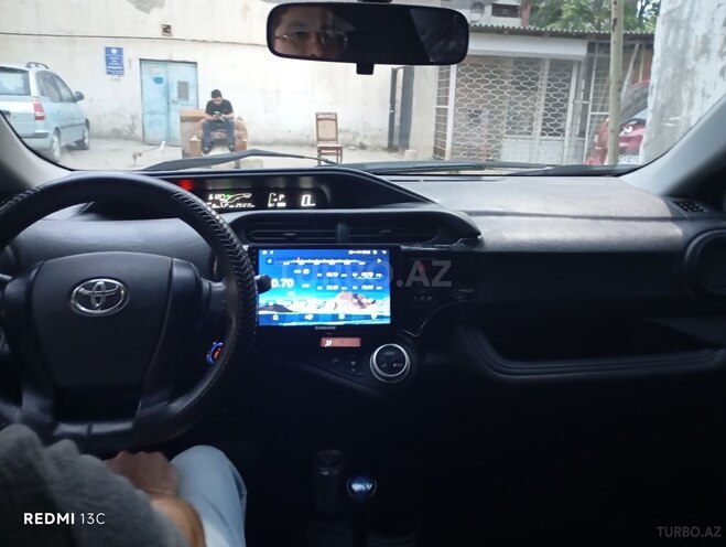 Toyota Aqua 2017, 290,000 km - 1.5 l - Bakı