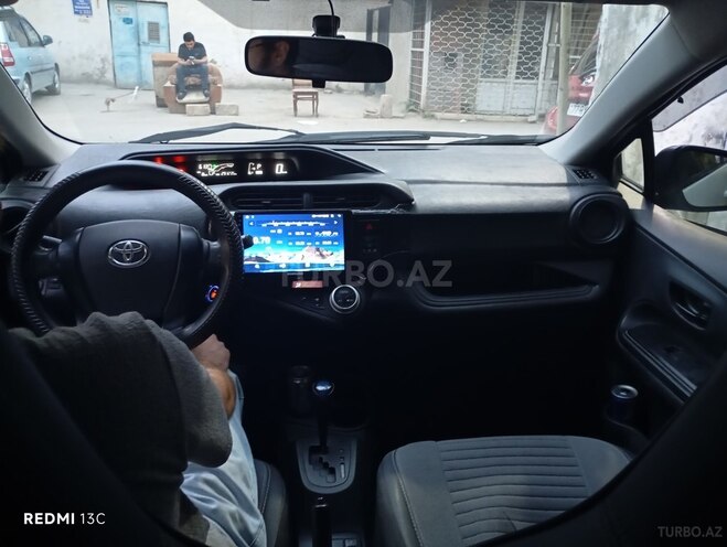 Toyota Aqua 2017, 290,000 km - 1.5 l - Bakı